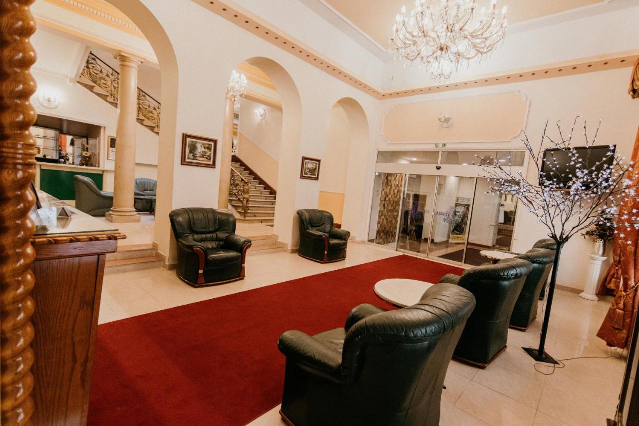 Tisza Hotel Szeged Exterior photo